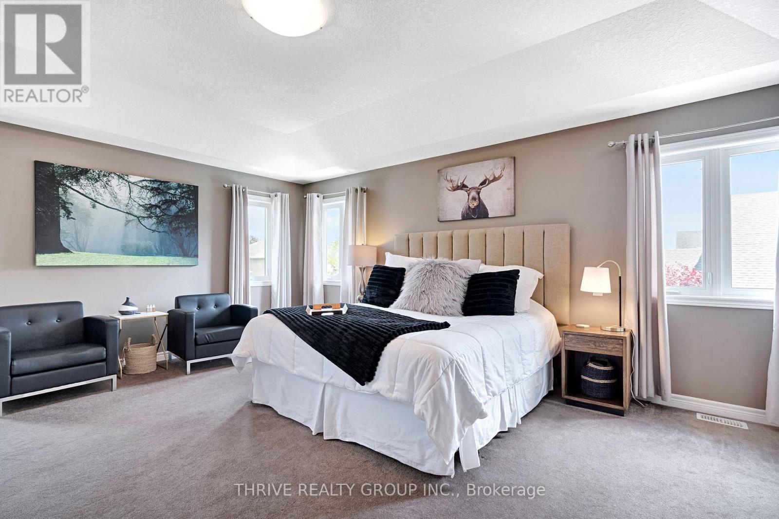 1903 JUBILEE CRESCENT - 12