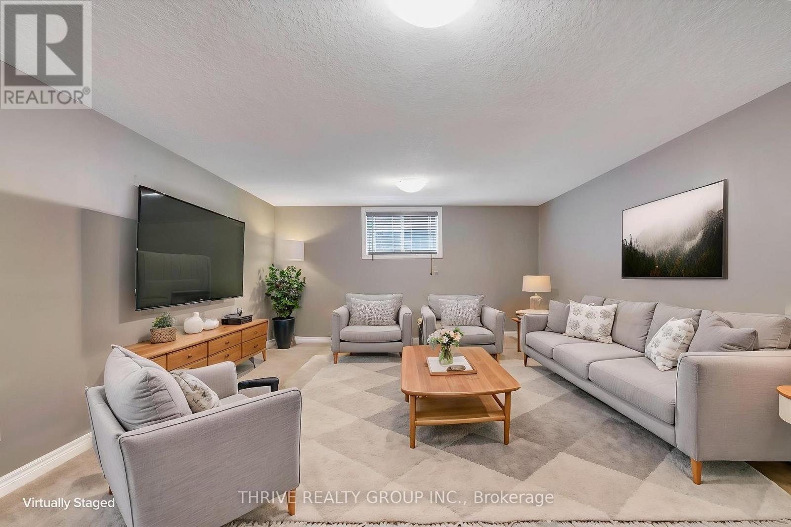 1903 JUBILEE CRESCENT - 25