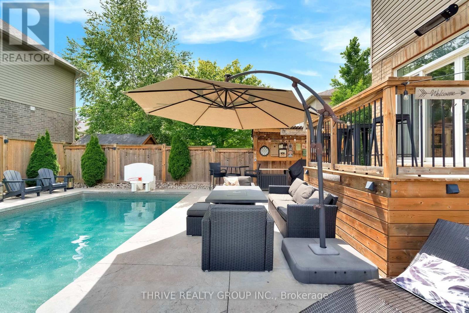 1903 JUBILEE CRESCENT - 31