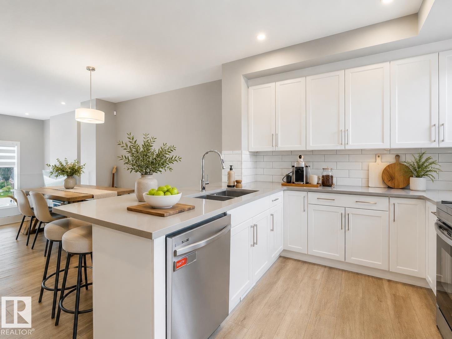 516 35 ST SW - 17