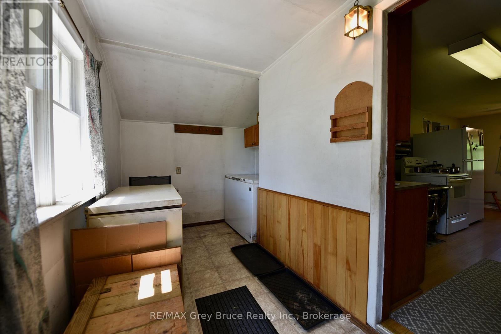 43 BARTLEY DRIVE - 18