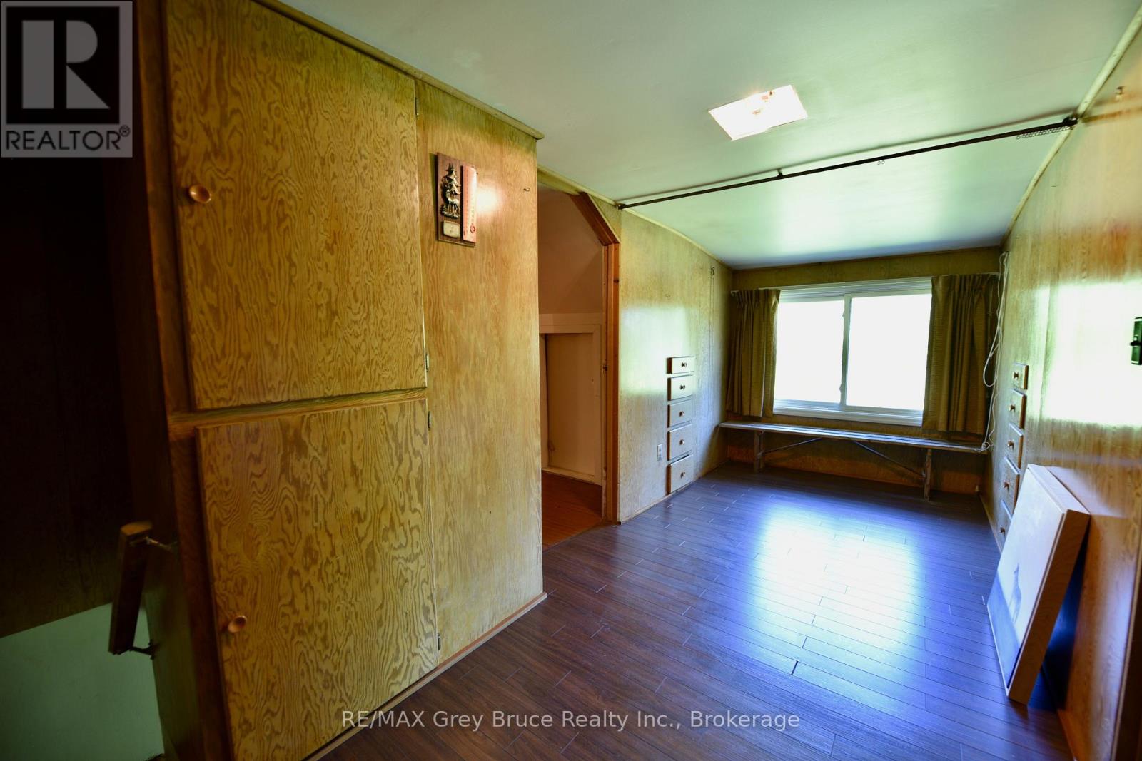 43 BARTLEY DRIVE - 35