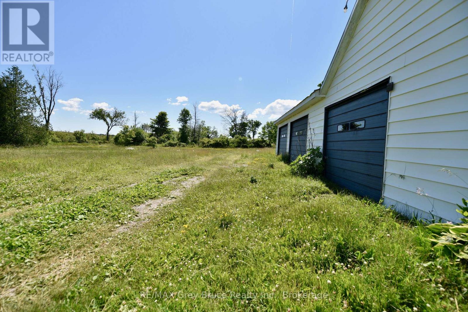 43 BARTLEY DRIVE - 43