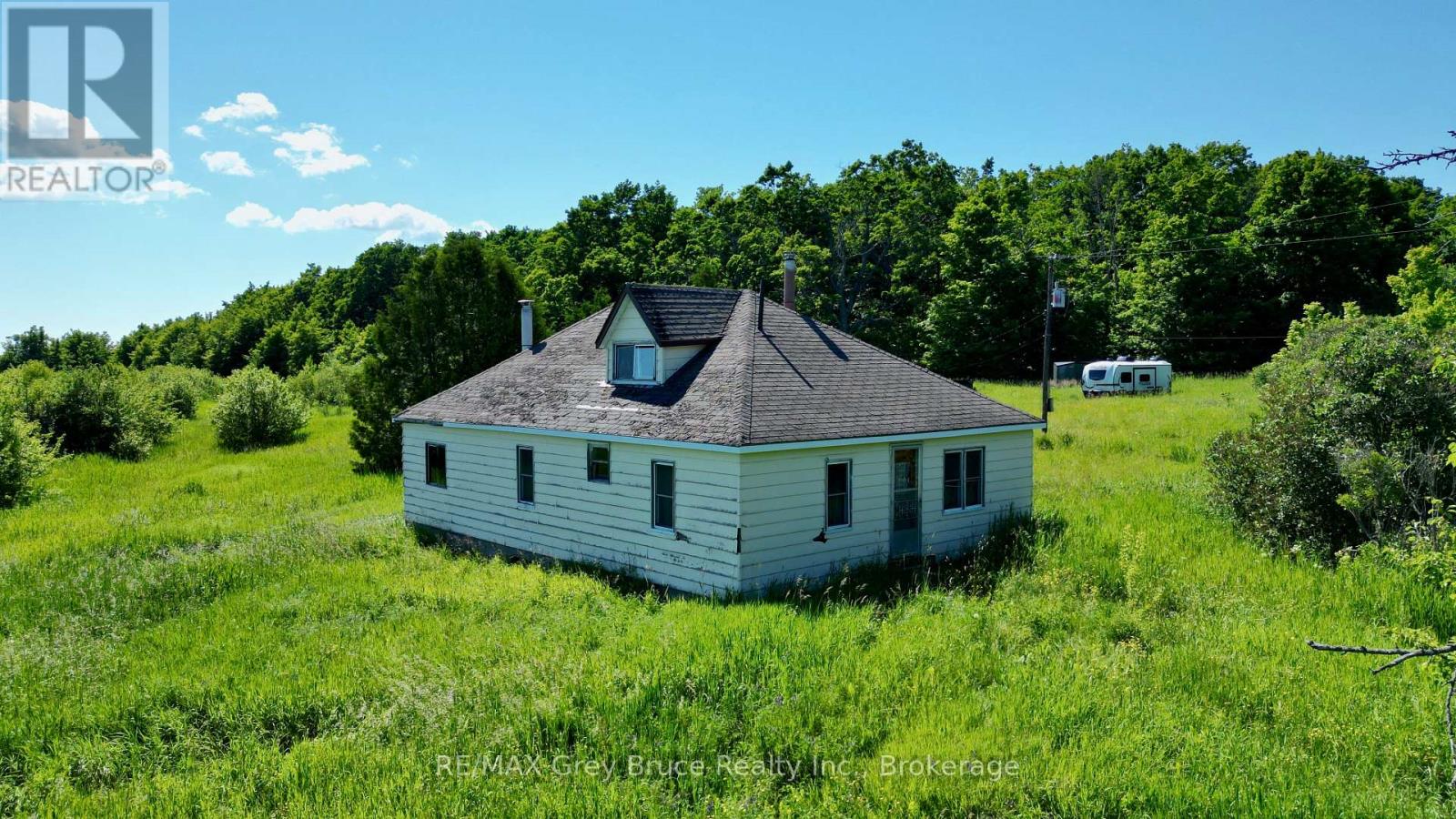 151 BARTLEY DRIVE - 10