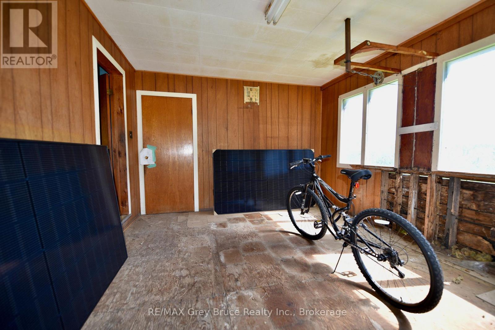 151 BARTLEY DRIVE - 15