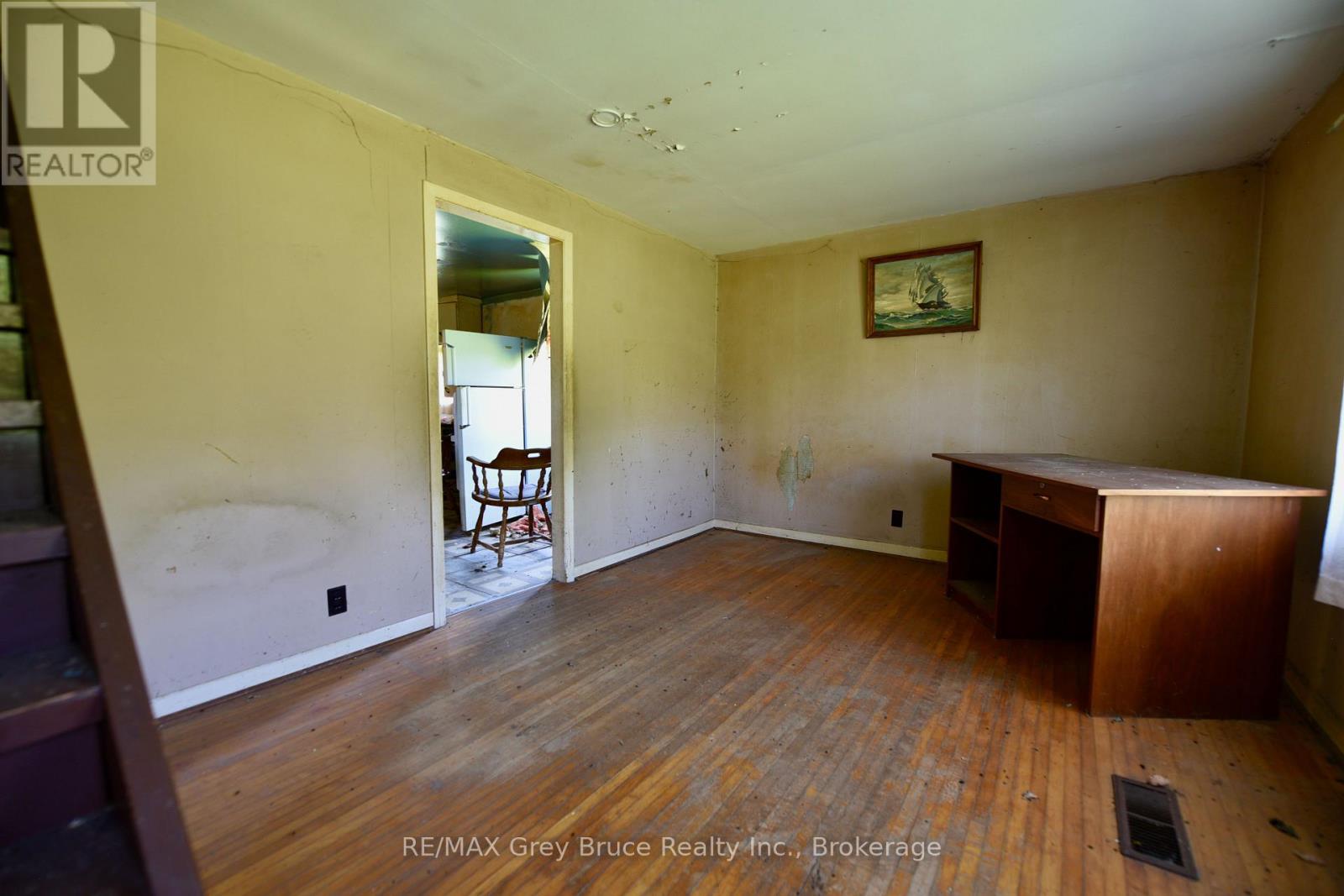 151 BARTLEY DRIVE - 26