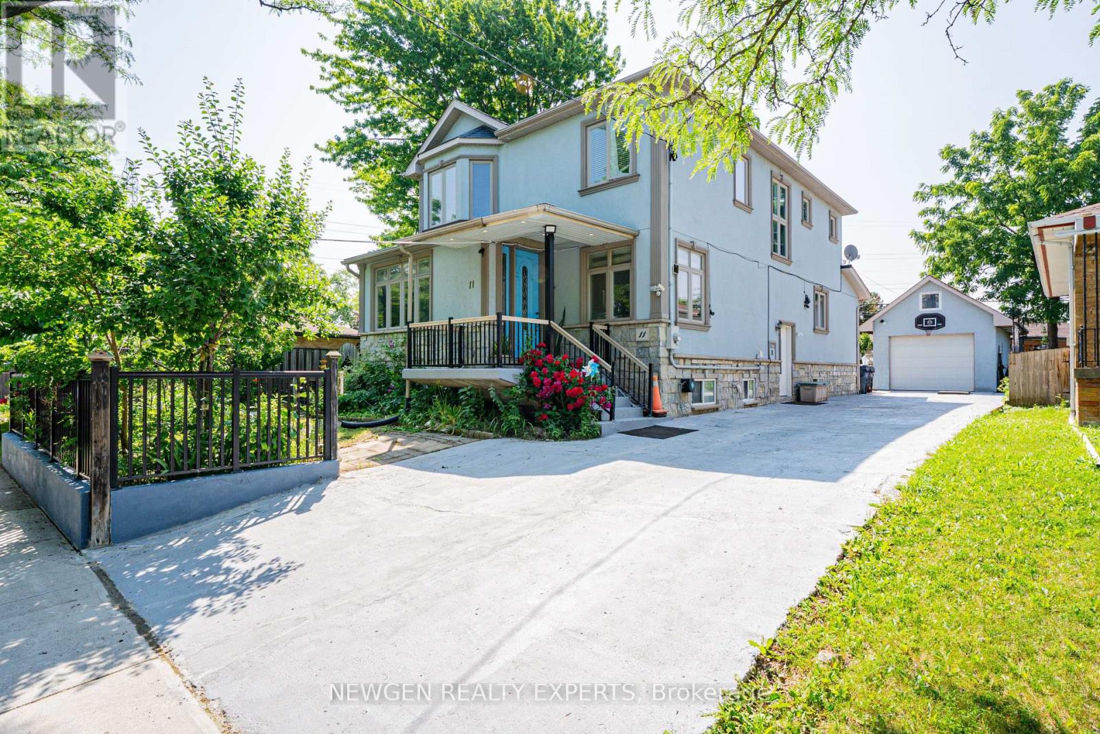 11 BENWAY DRIVE - 1