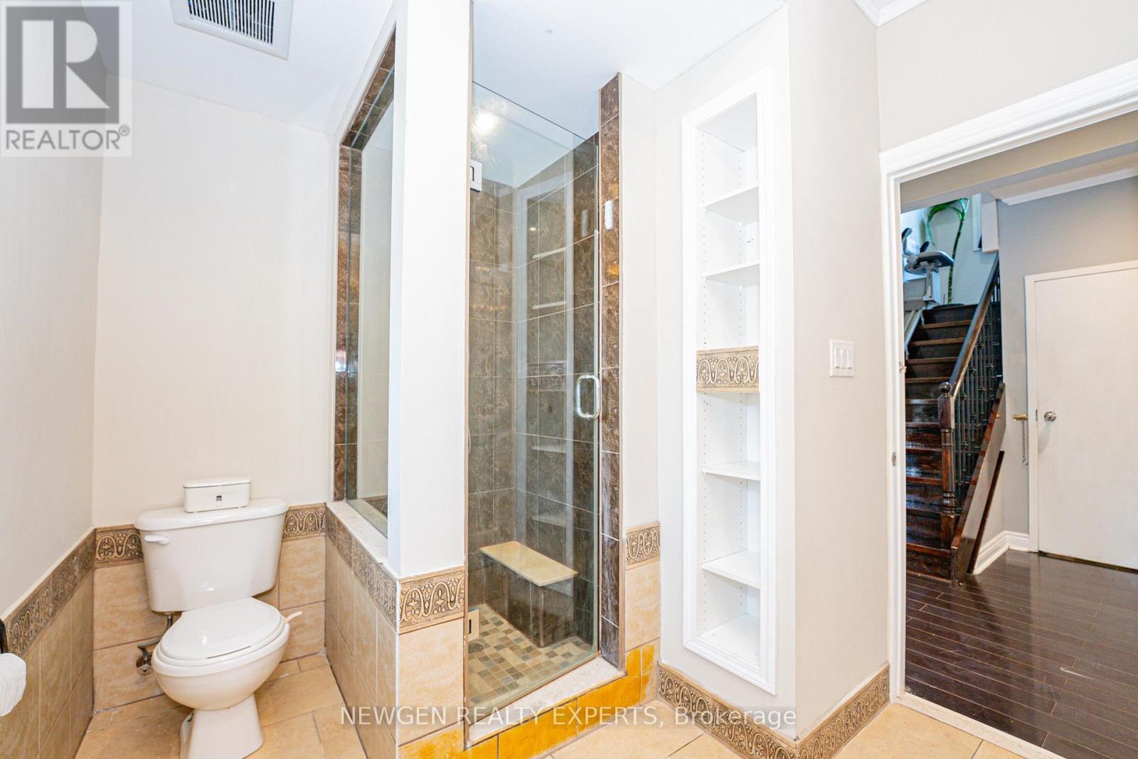 11 BENWAY DRIVE - 12