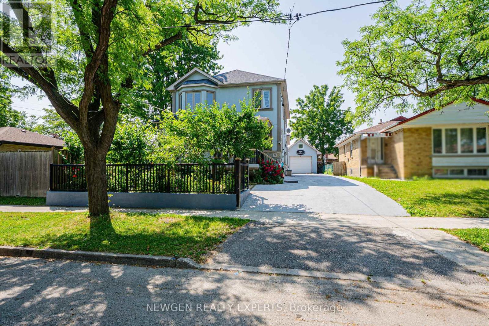 11 BENWAY DRIVE - 2