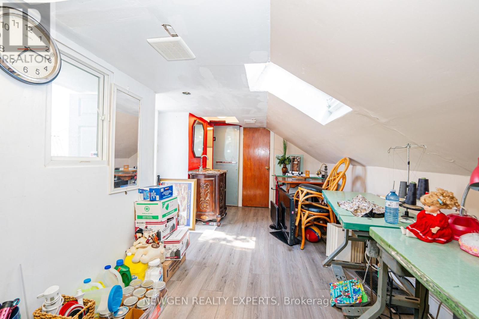 11 BENWAY DRIVE - 28