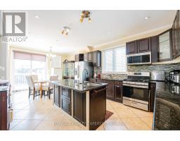 11 Benway Drive, Toronto, ON M9W1Z2 Photo 15