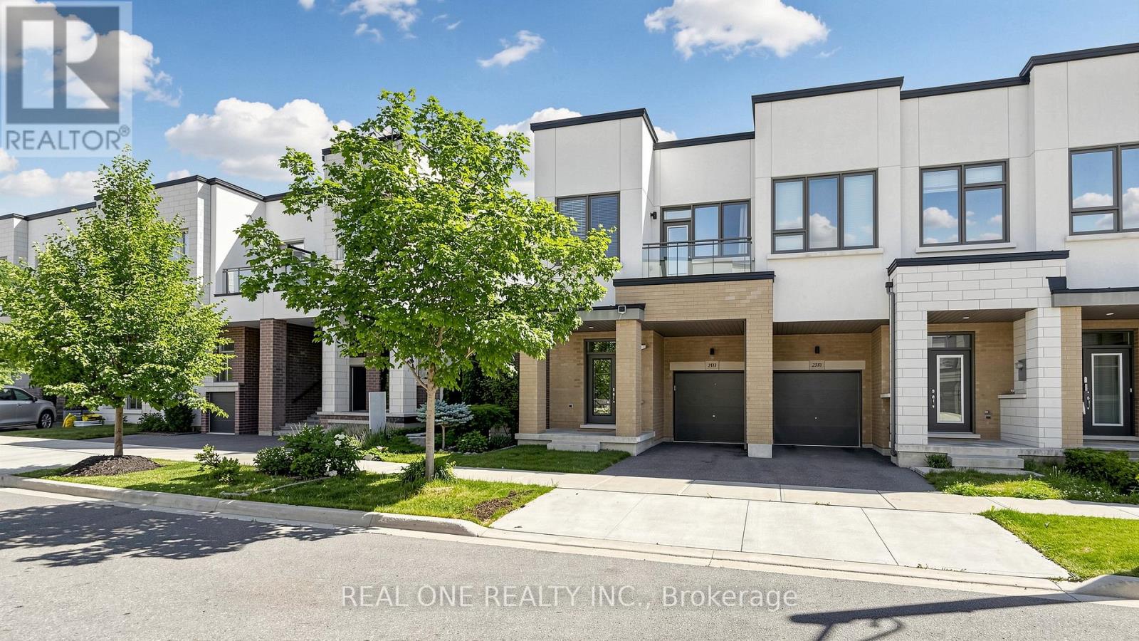 3151 MINTWOOD CIRCLE - 2