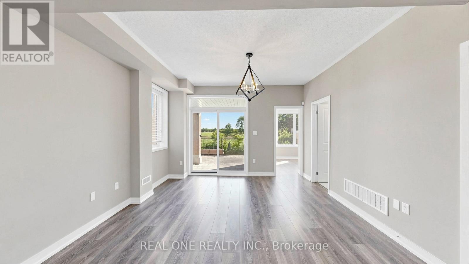 3151 MINTWOOD CIRCLE - 35