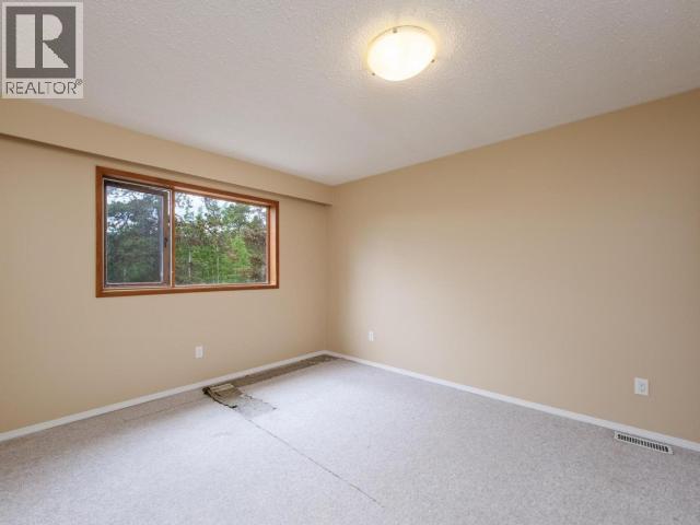 1709 HICKORY STREET - 18