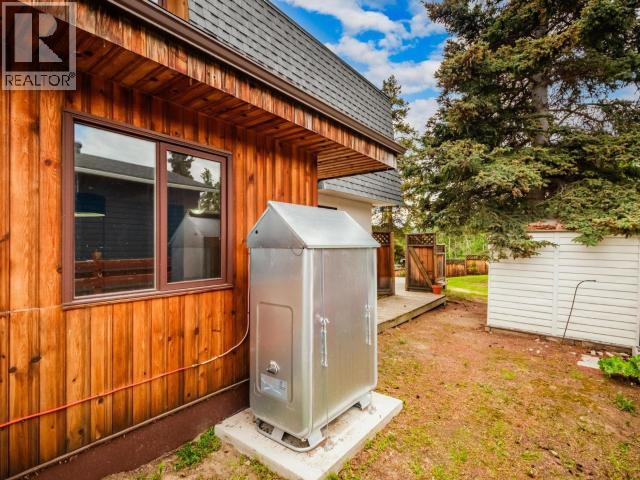 1709 HICKORY STREET - 25