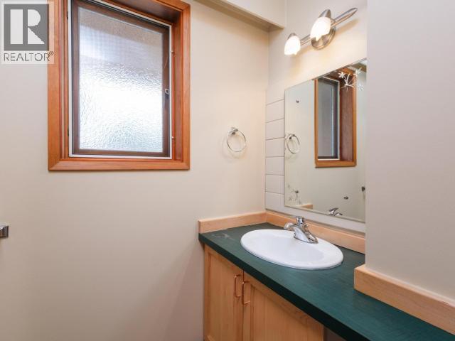 1709 HICKORY STREET - 4
