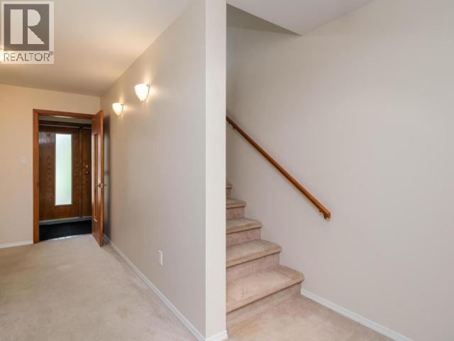 1709 HICKORY STREET - 6