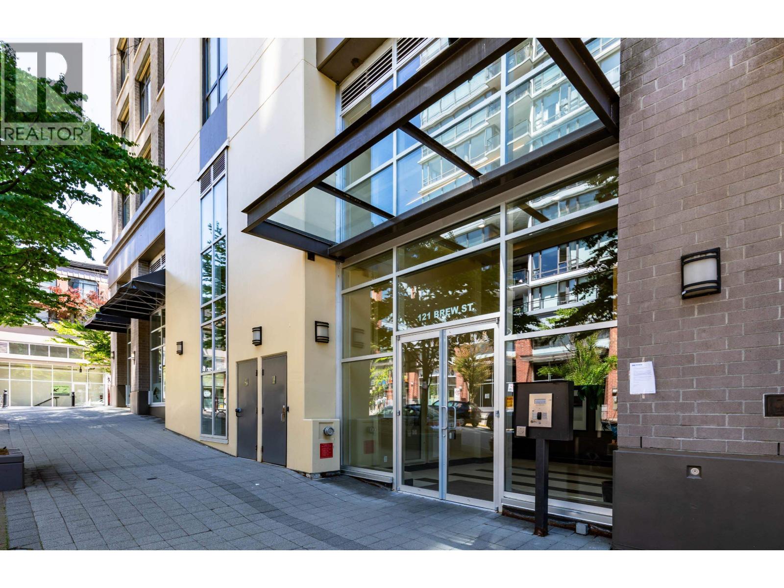 304 121 BREW STREET, Port Moody