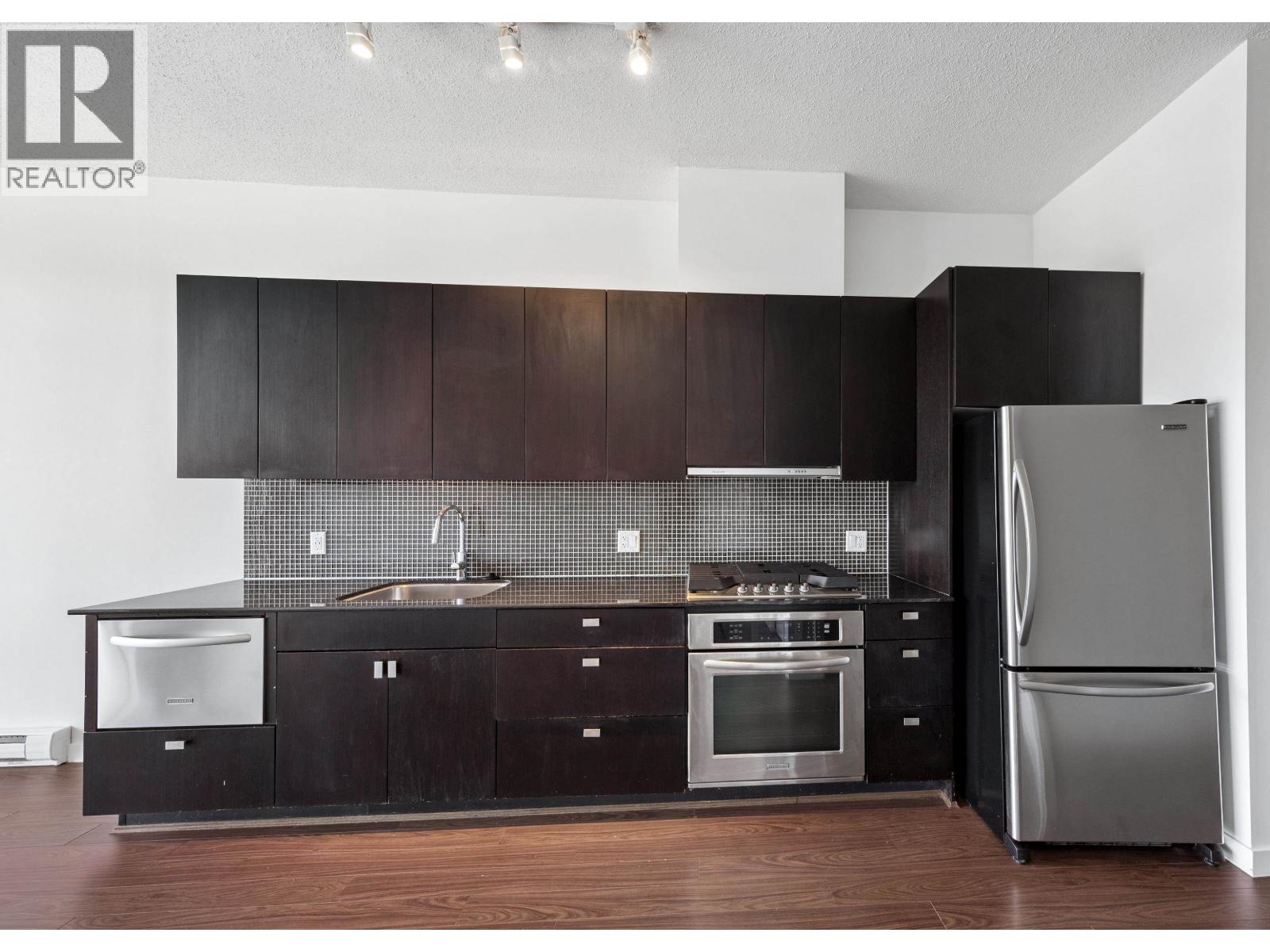304 121 BREW STREET, Port Moody