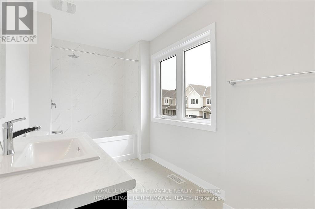 House for Rent in Ottawa – 254 FALSETTO STREET, Ottawa – By Peter Sagos - Image 22