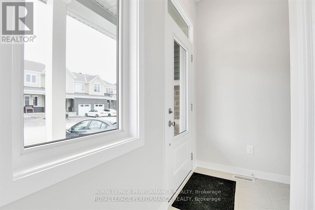 House for Rent in Ottawa – 254 FALSETTO STREET, Ottawa – By Peter Sagos - Image 6