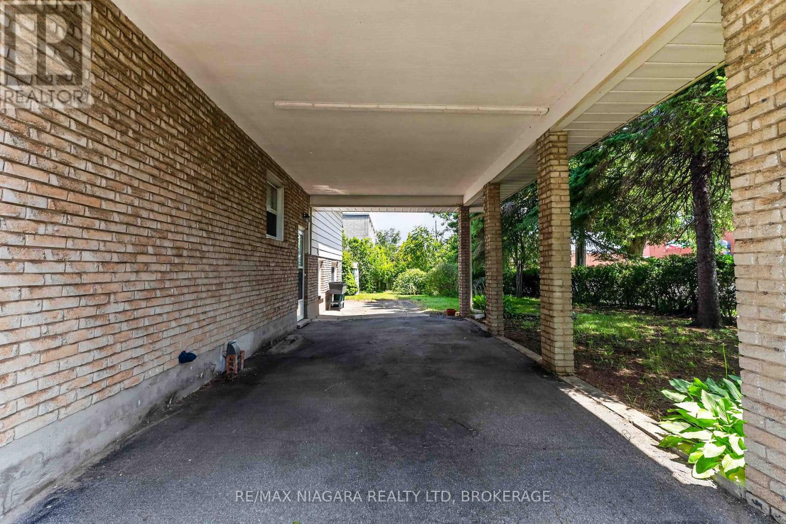 3440 ST. PATRICK AVENUE - 28