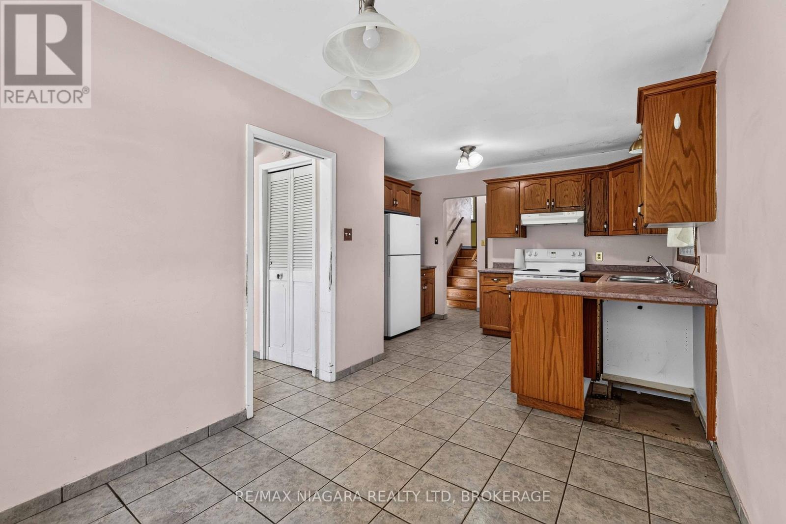 3440 ST. PATRICK AVENUE - 8