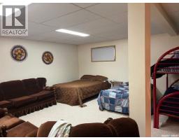 Laundry room - 28 Highland Avenue, Jackfish Lake, SK S0M0L0 Photo 9