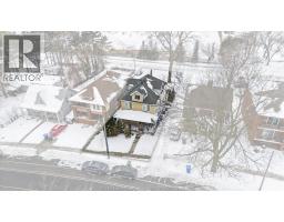 3060 Sandwich, Windsor, ON N9C1A4 Photo 40