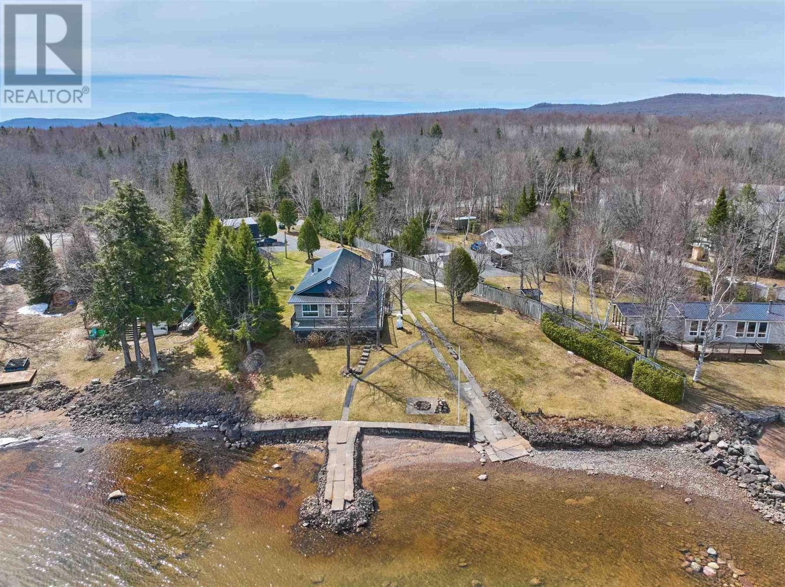 1320 Havilland Shores DR - 4