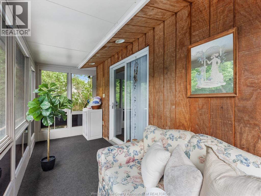 6735 Matchett - 27