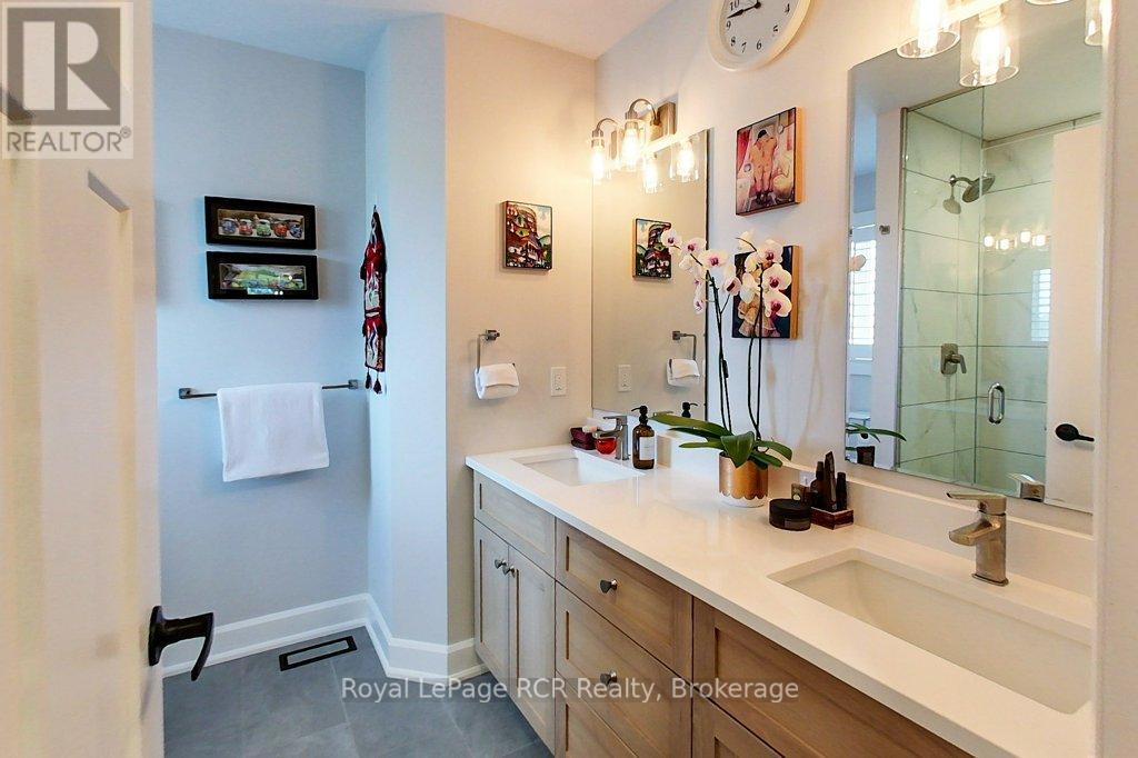 815 18TH STREET - 22