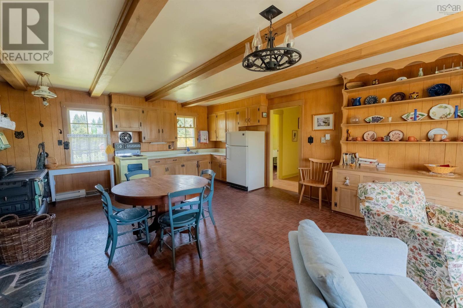 41 Eisnor Road - 10