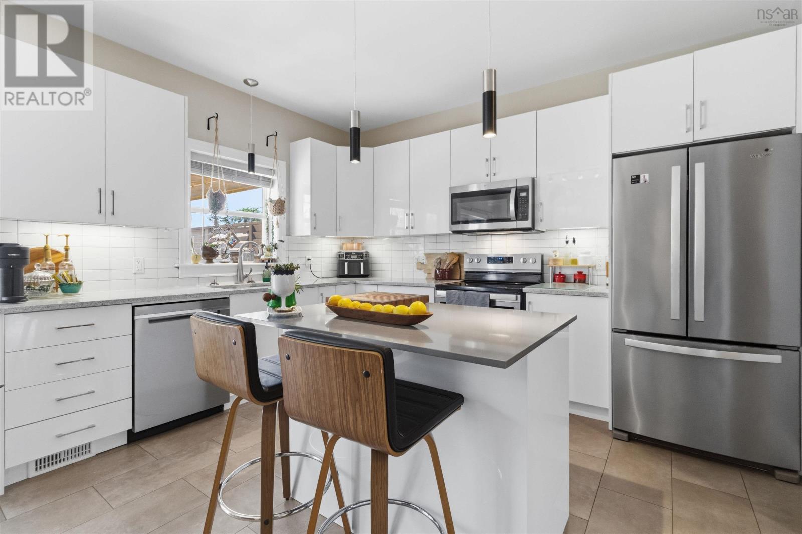 146 Maple Grove Avenue - 12