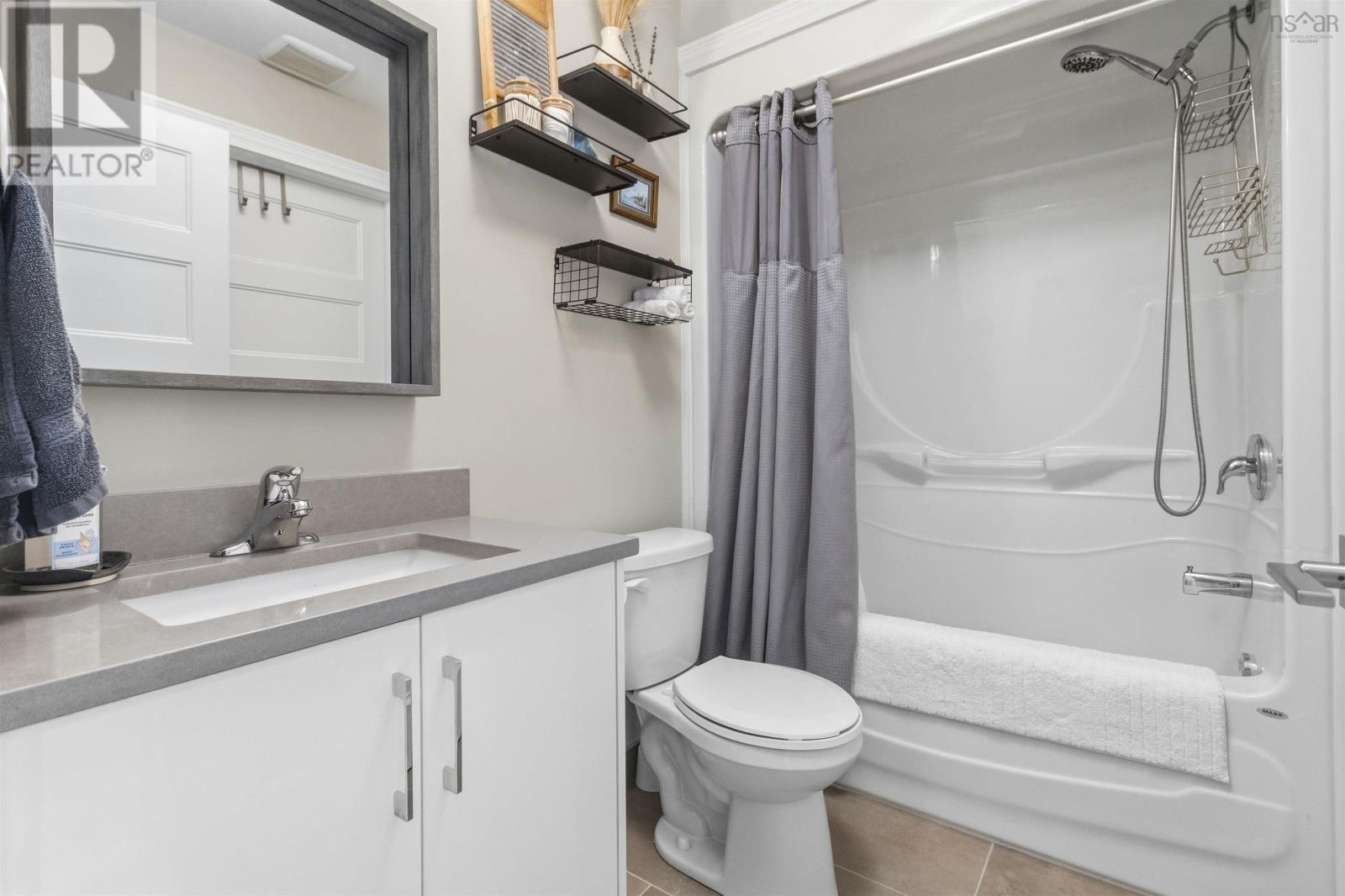 146 Maple Grove Avenue - 25