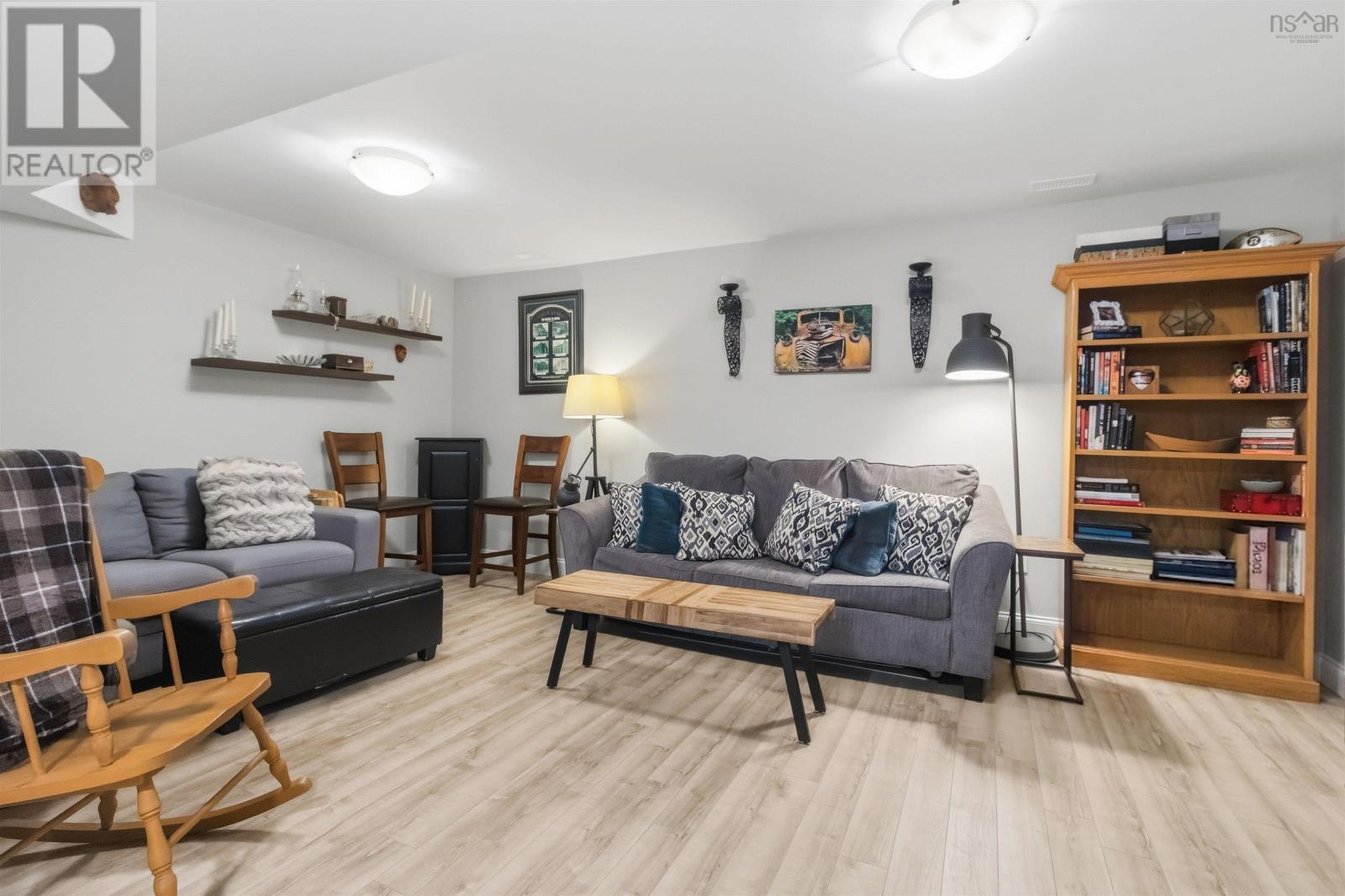 146 Maple Grove Avenue - 32