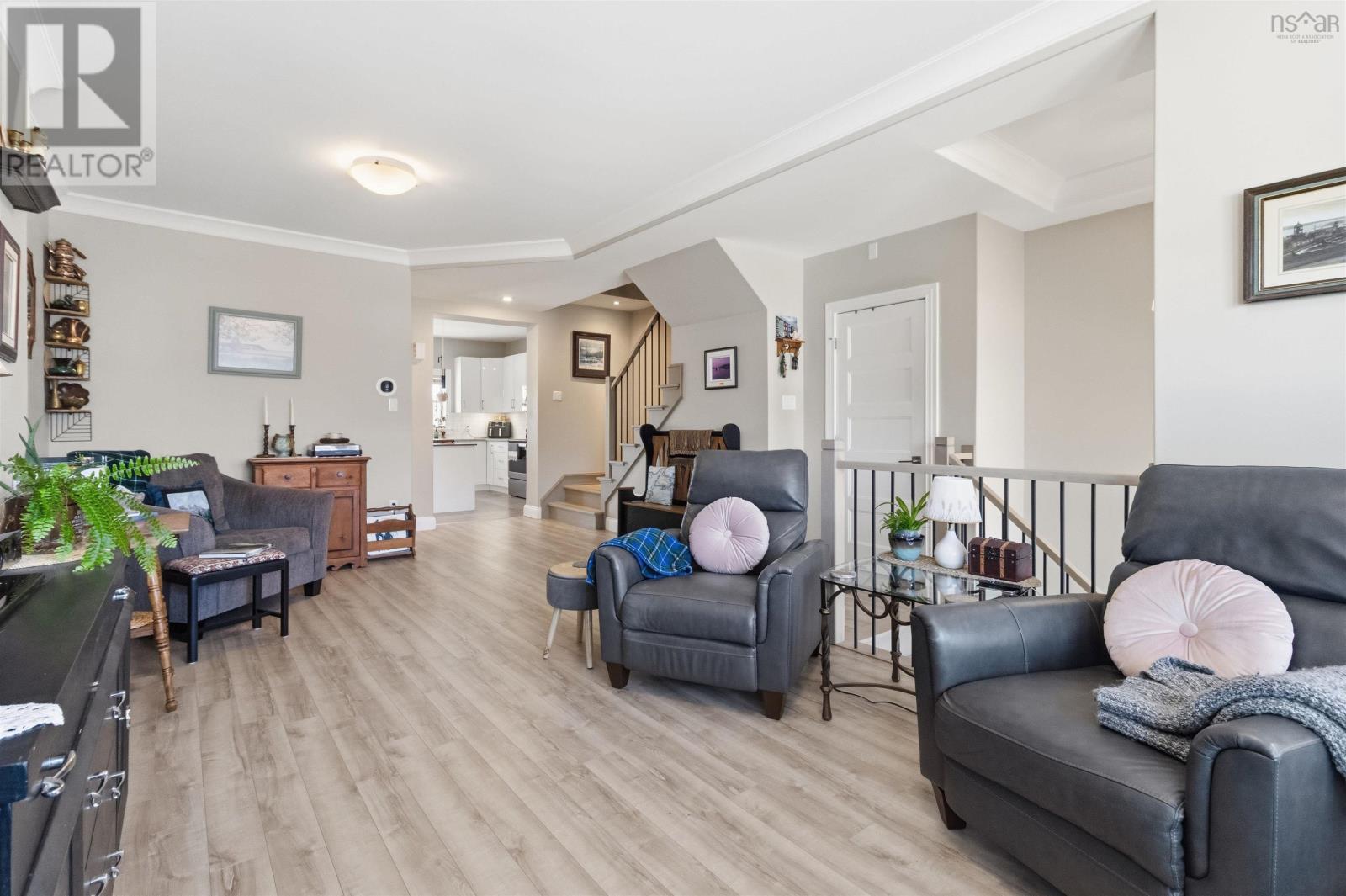 146 Maple Grove Avenue - 19