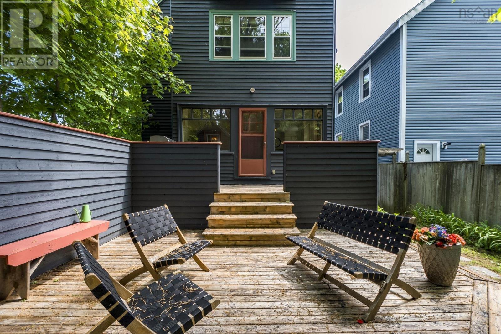 6161 Watt Street - 37