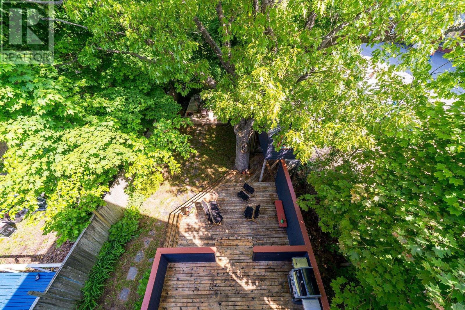 6161 Watt Street - 27
