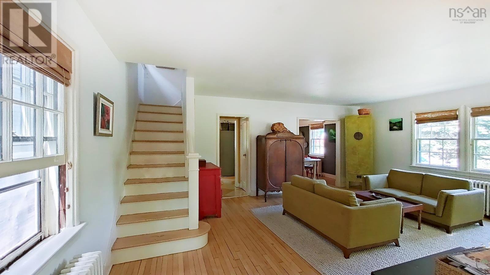 6161 Watt Street - 4