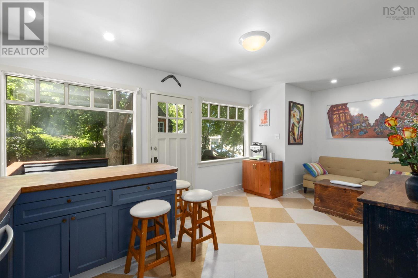 6161 Watt Street - 14