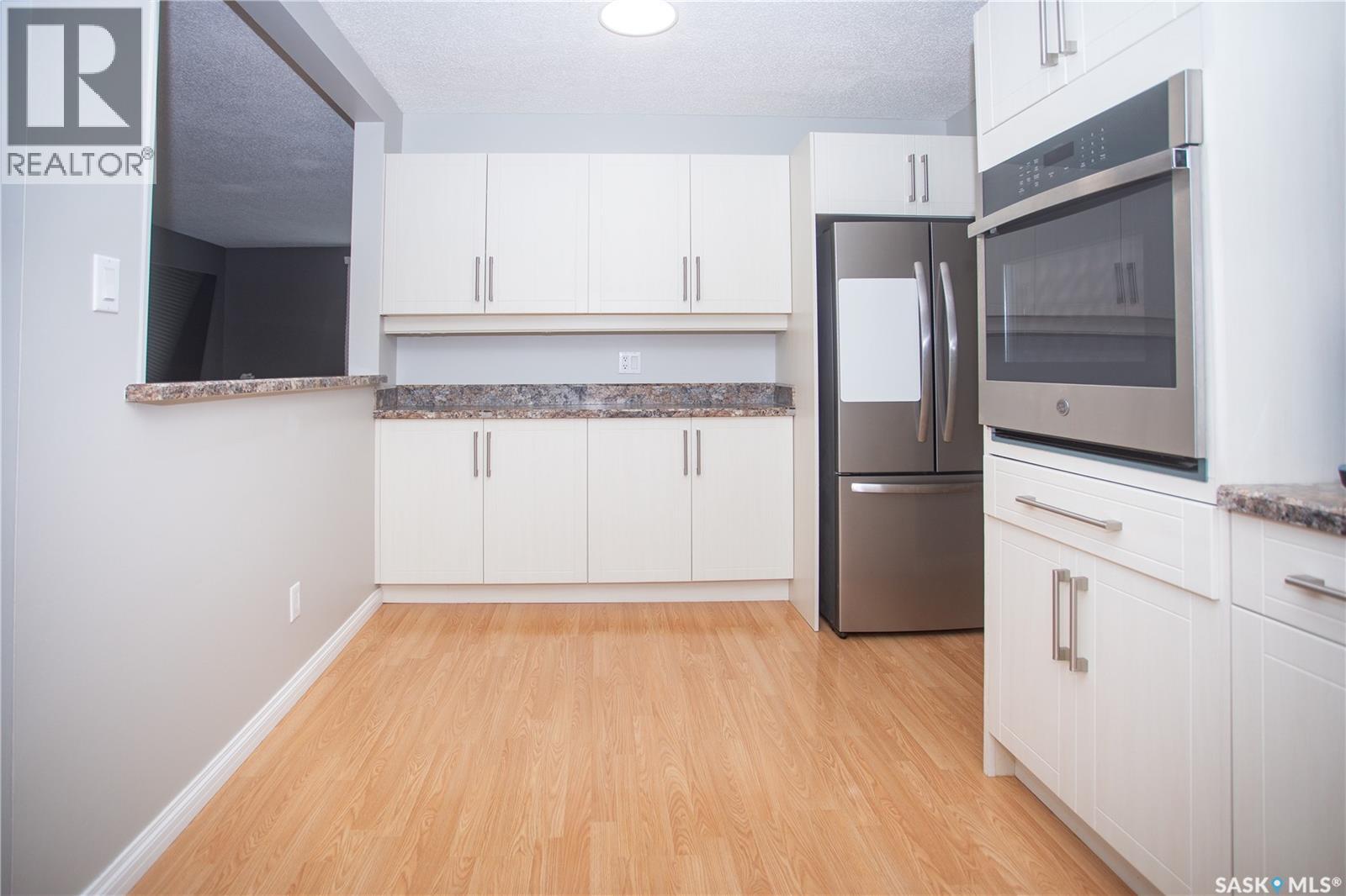 365 WATERLOO CRESCENT — photo 18