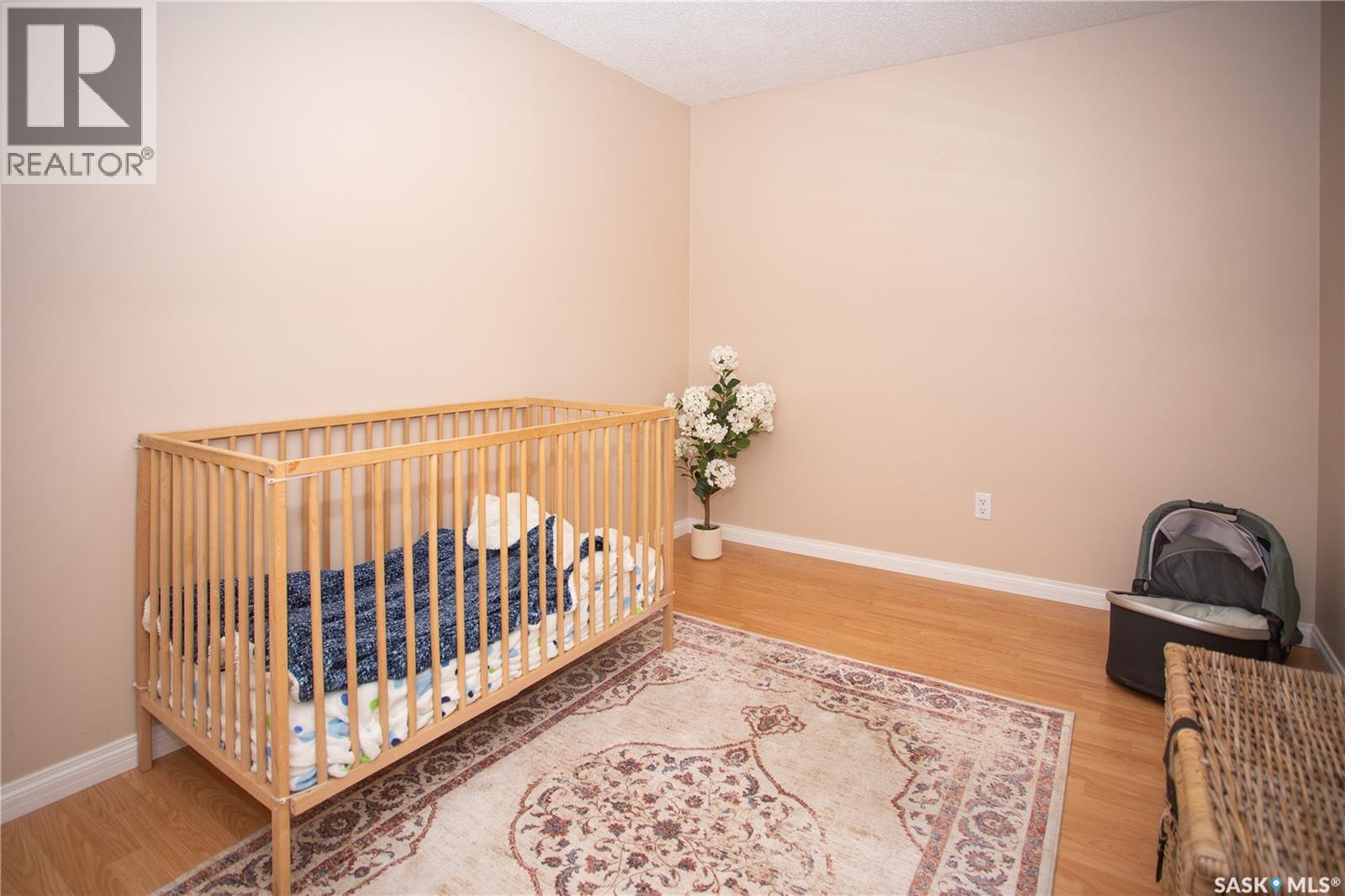 365 WATERLOO CRESCENT — photo 35
