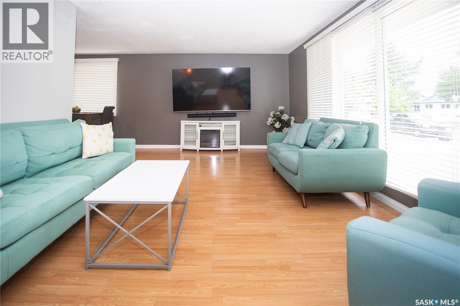 365 WATERLOO CRESCENT - photo 4