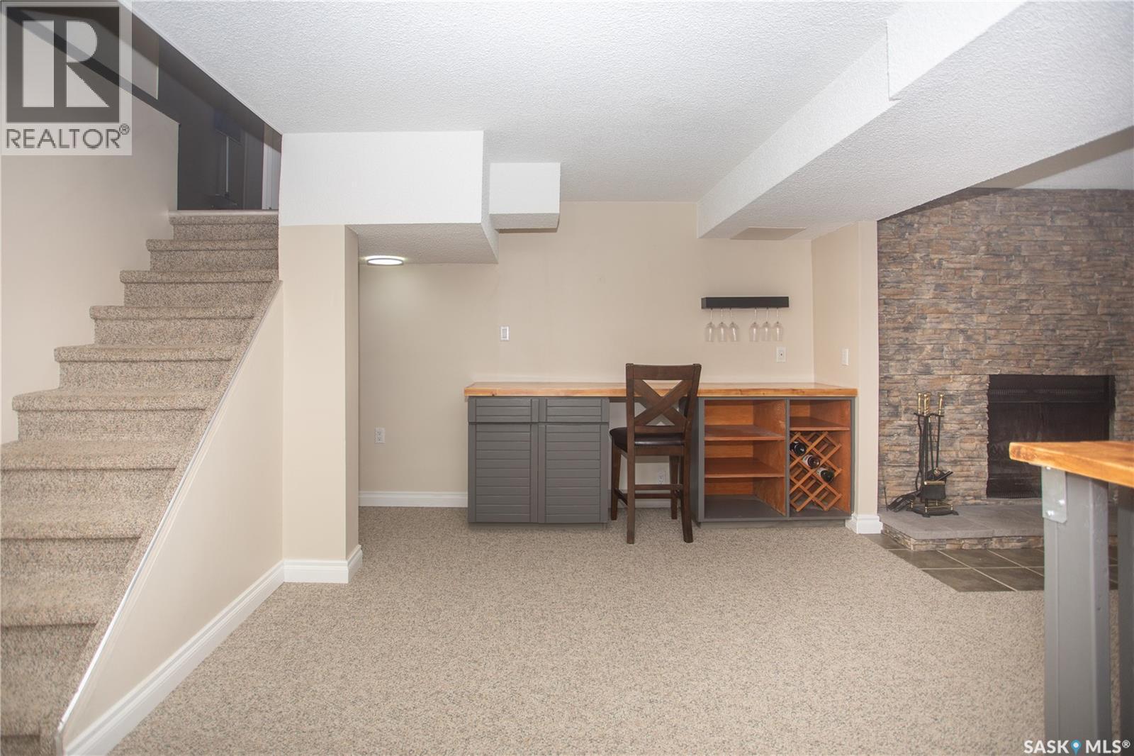 365 WATERLOO CRESCENT — photo 63