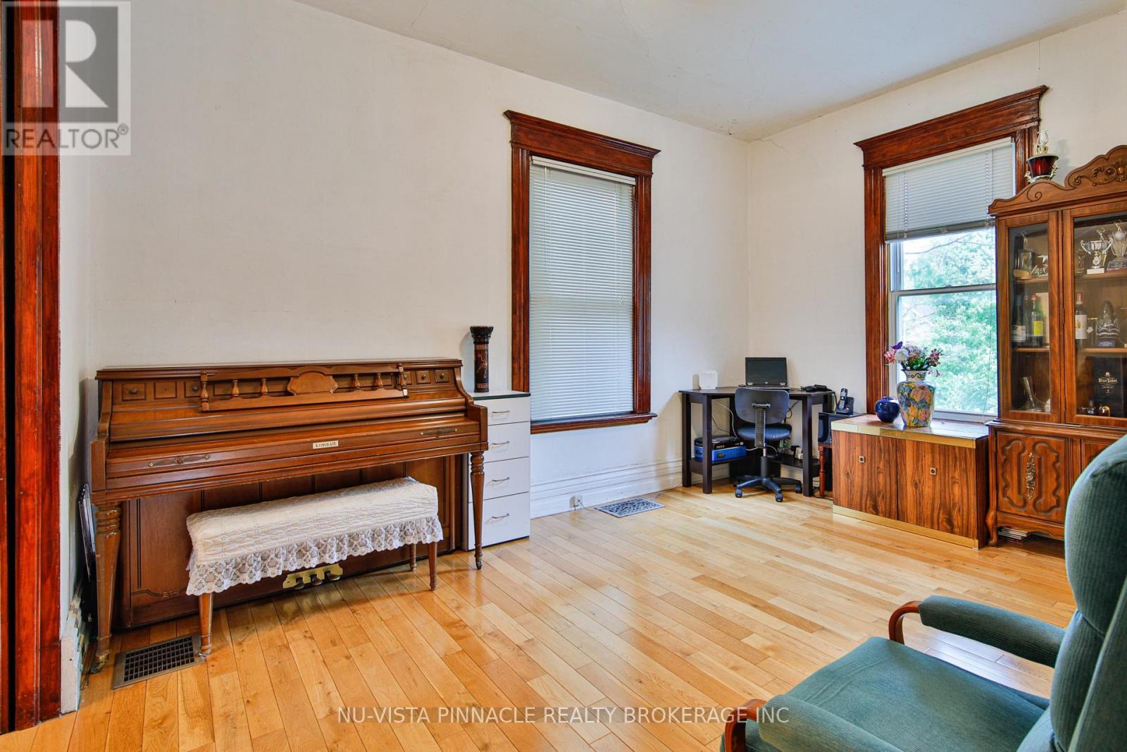 93 STANLEY STREET - 14