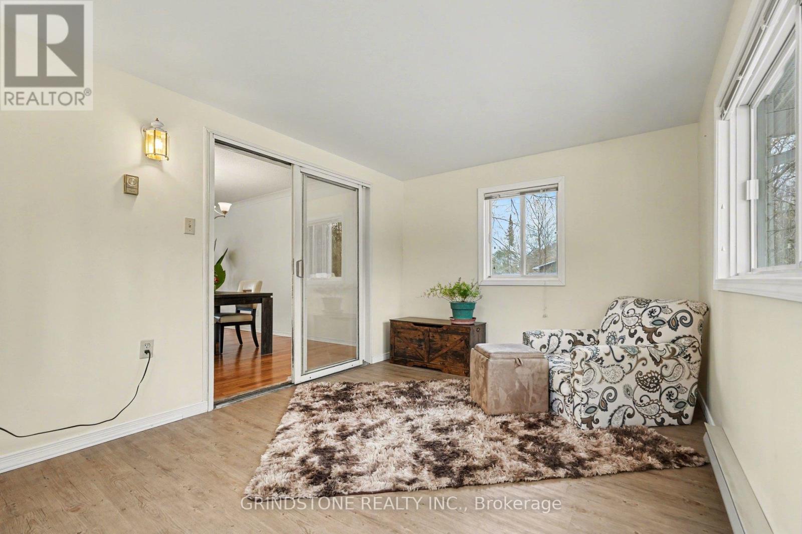 319 RIVERWOOD DRIVE - 10