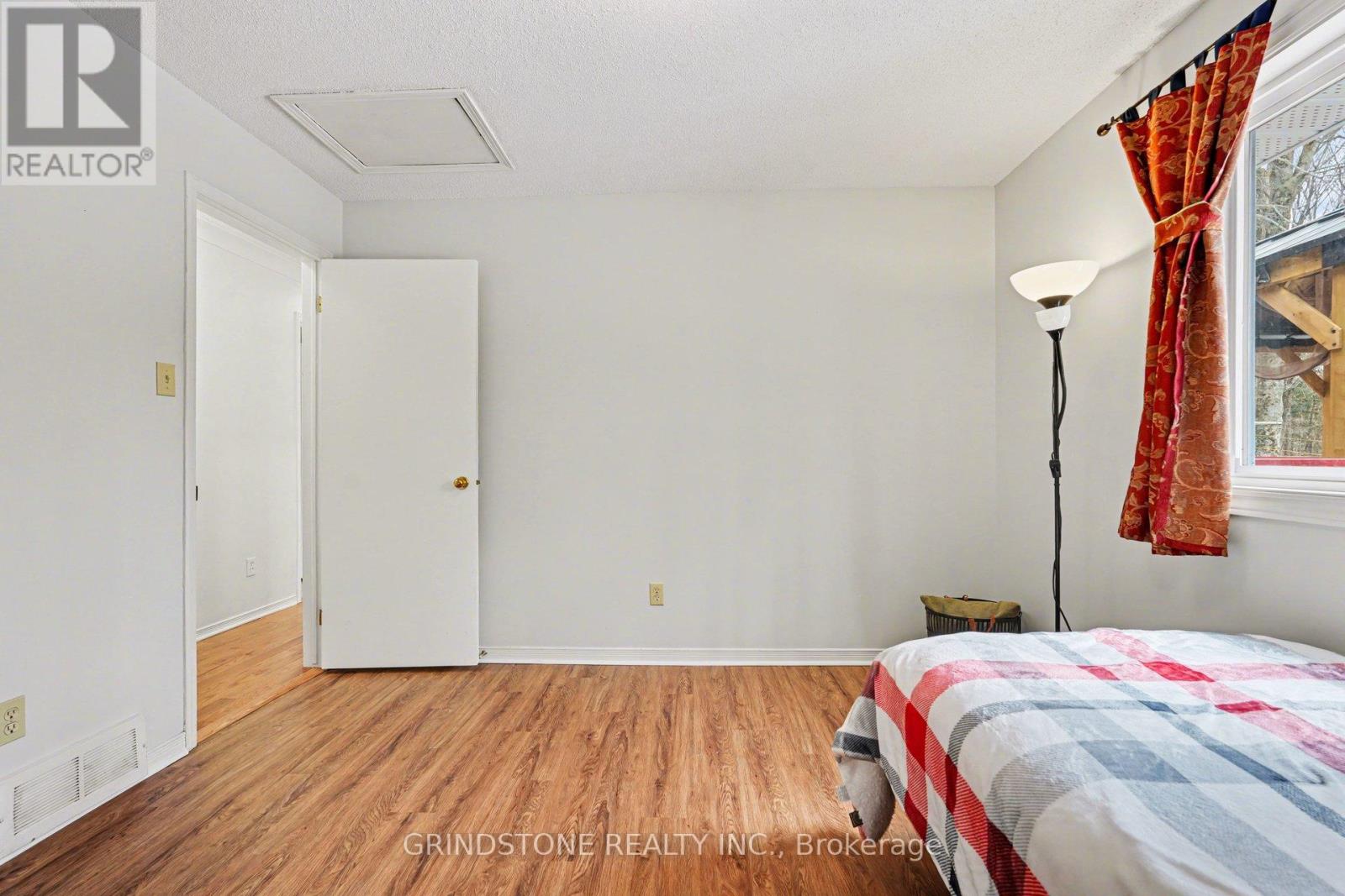 319 RIVERWOOD DRIVE - 19