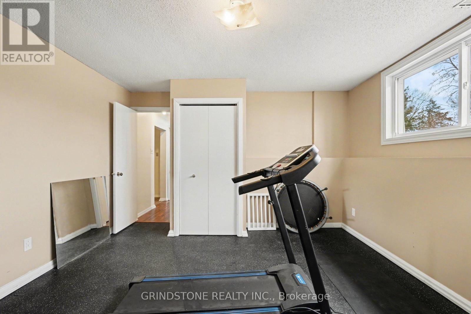 319 RIVERWOOD DRIVE - 24