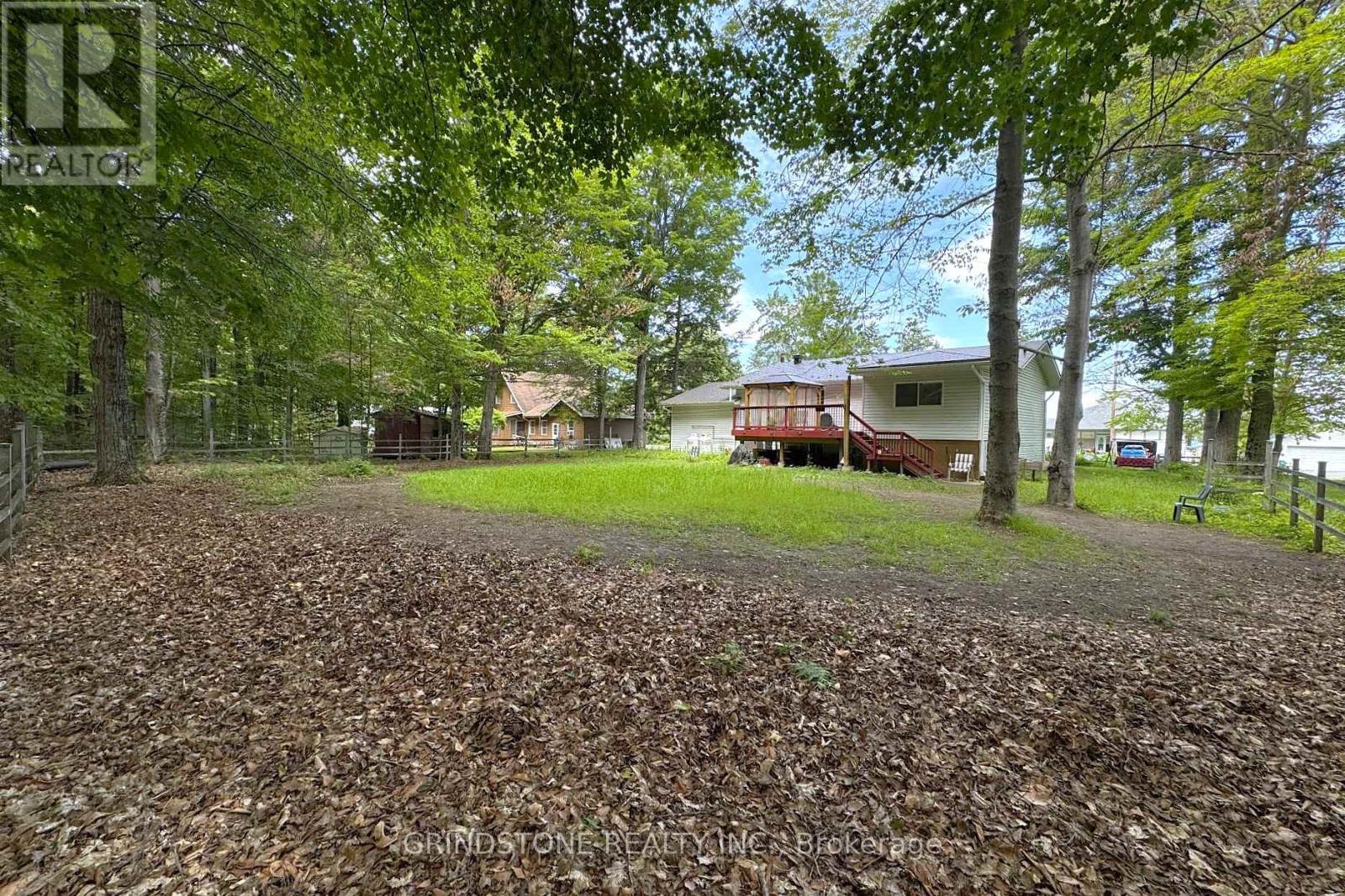 319 RIVERWOOD DRIVE - 31